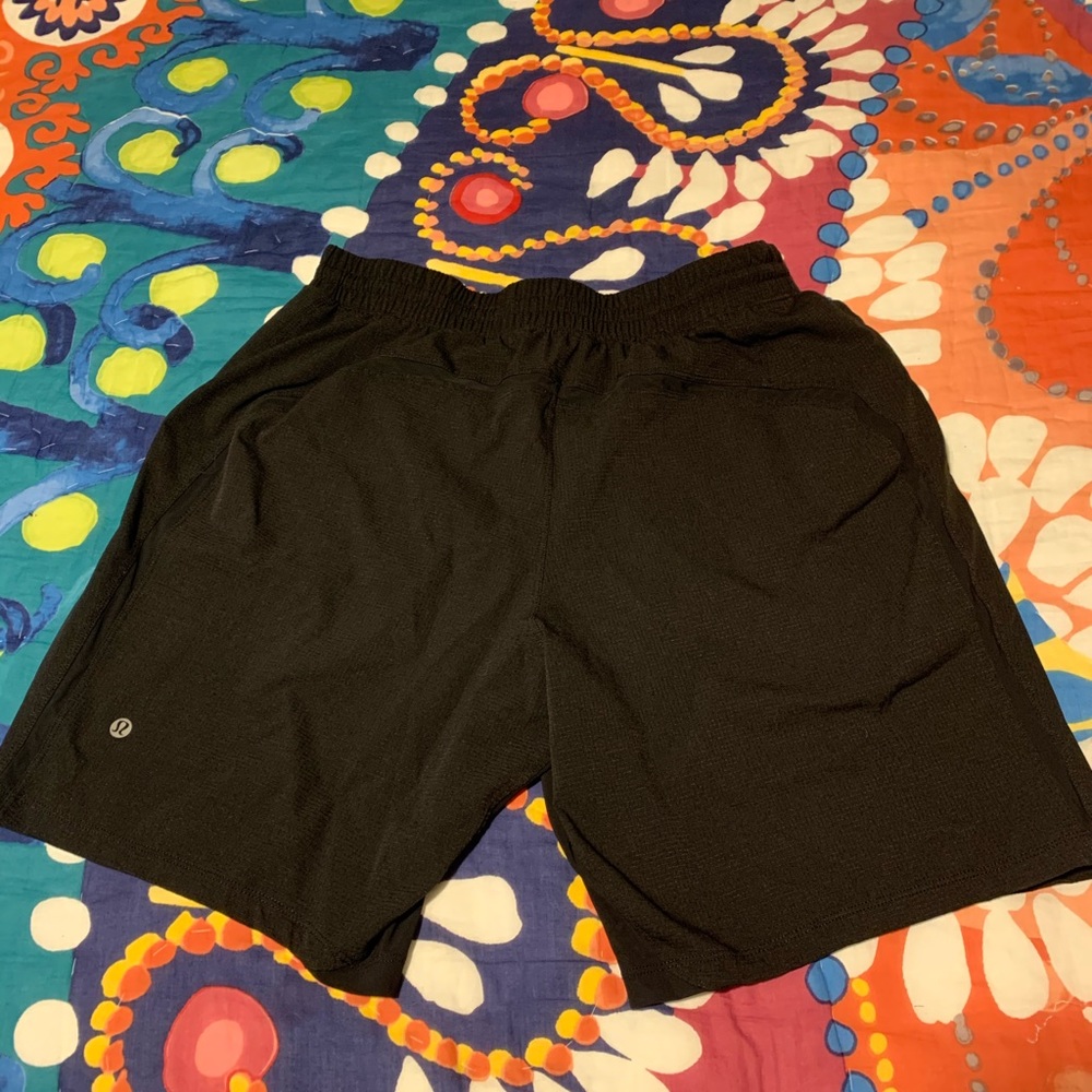 Lululemon Drawstring Shorts without liner.